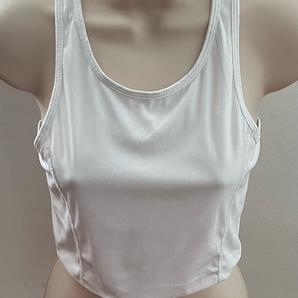 Brooke Taylor athletic white ribbed raceback crop top, size M Made in US gym